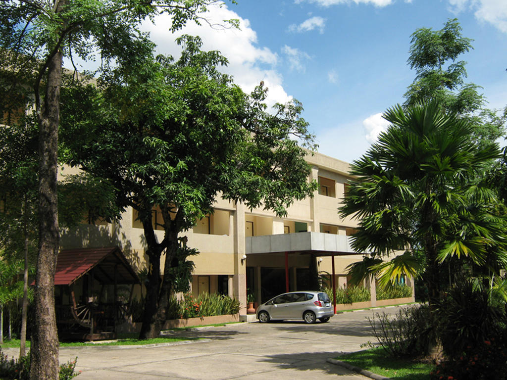 Srisomthai Hotel Ubon Ratchathani Zewnętrze zdjęcie