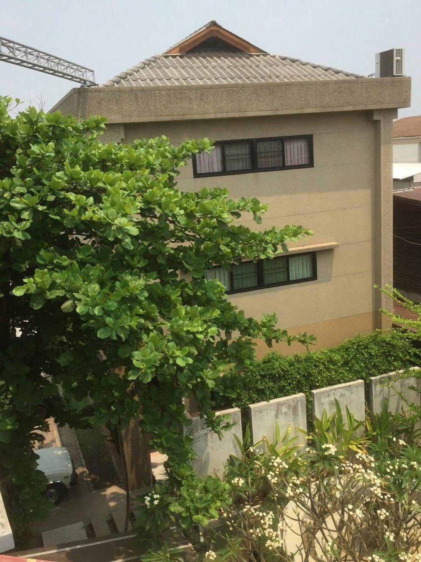 Srisomthai Hotel Ubon Ratchathani Zewnętrze zdjęcie